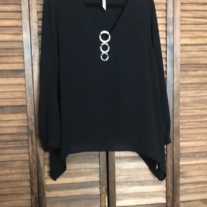 **REDUCED**JM Collection x-large black top